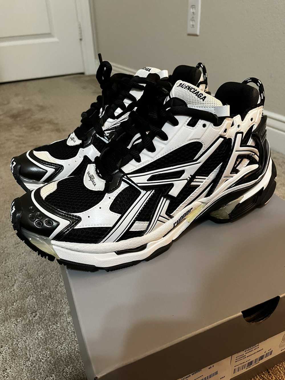 Balenciaga Balenicaga Runner in White/Black - image 1