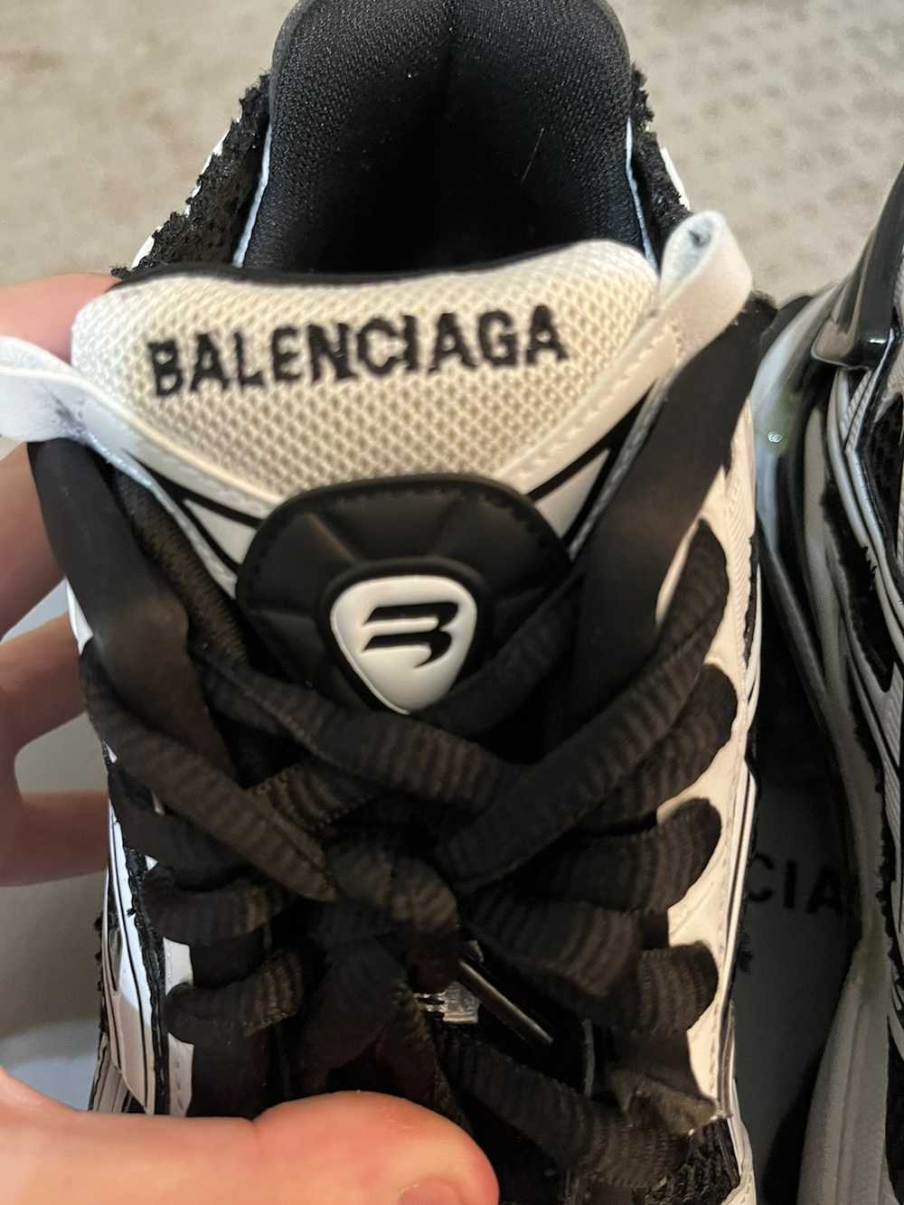 Balenciaga Balenicaga Runner in White/Black - image 6