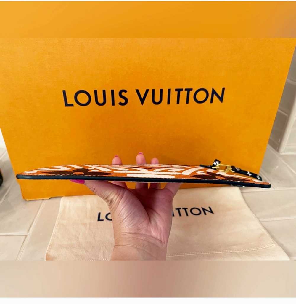 Louis Vuitton Authentic Louis Vuitton Limited Edi… - image 7