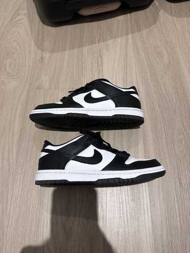 Nike Panda Dunks