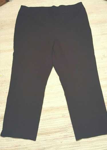 CHICOS So Slimming black stretch cropped pants size 1