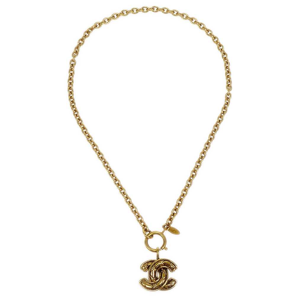 CHANEL 1986-1994 Quilted CC Gold Chain Pendant Ne… - image 1