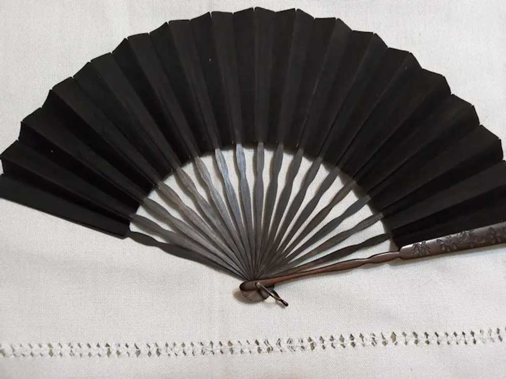 Black Paper and Wood Ladies Fan - image 2