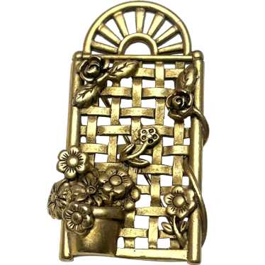 Vintage Dunecraft flower trellis brooch pin