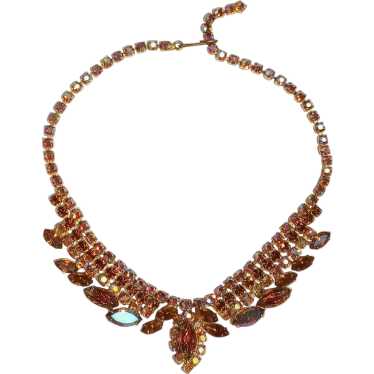 Rhinestone and molded givre glass leaves choker ne