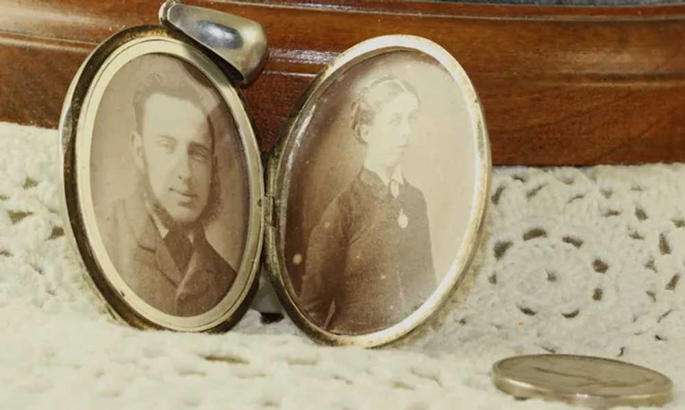 Late 19th Century Silver Photo Locket - image 2