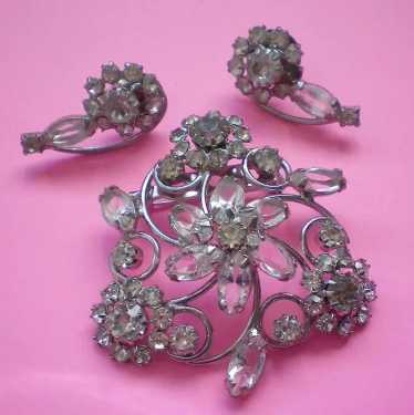 Crystal and Rhinestone Brooch & Pierced Earrings
