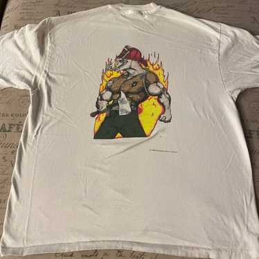 https://img.gem.app/917069157/1t/1703879857/hanes-1993-vintage-eureka-shirt-circuit-fireman-t.jpg