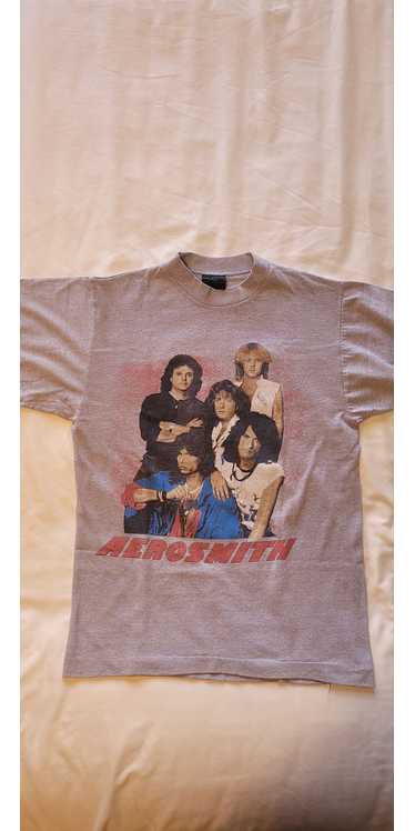 Vintage Vintage Aerosmith concert t-shirt from 198