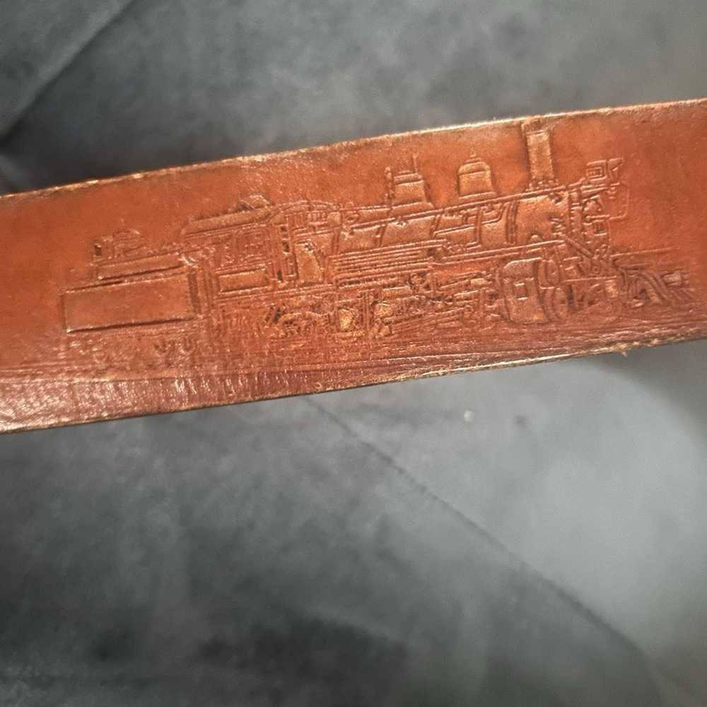Embossed belt with enamel brass buckle 36 - image 5