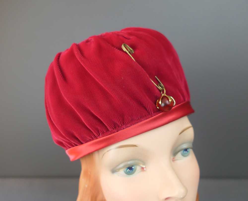 Vintage Dark Red Velvet Hat Toque with Safety Pin… - image 5
