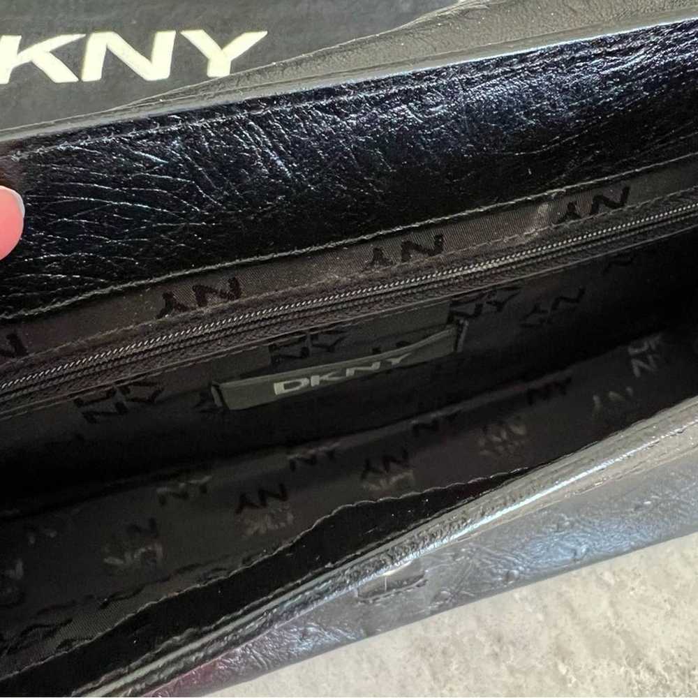 Vintage DKNY Black Ostrich Leather Y2K Black Mini… - image 5