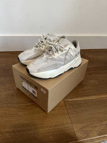 Adidas Yeezy Boost 700 - image 1