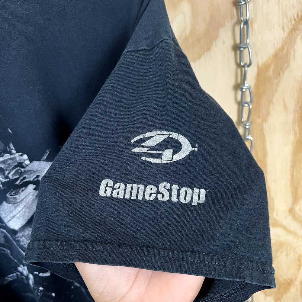 Vintage Halo 4 Game Stop Graphic Shirt - image 3