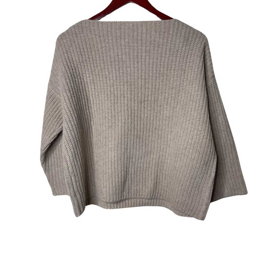 Vince Vince oatmeal cream scoop neck knit sweater… - image 2