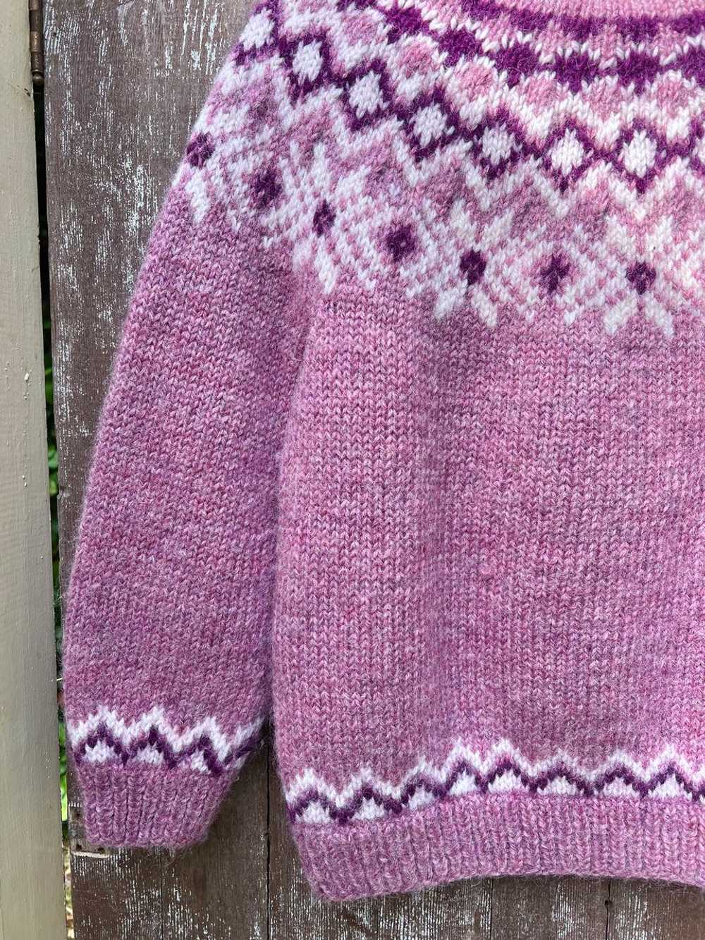 Brand Unknown Soft Lilac Handknit Fair Isle Sweat… - image 3