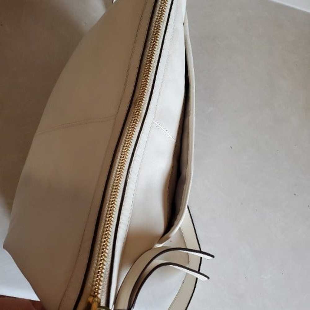 COACH GALLERY WHITE LEATHER SHOULDER BAG - image 12