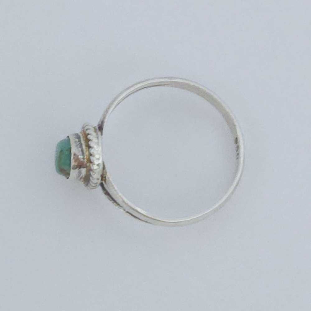 Vintage  .950 Sterling Silver Turquoise Ring Sz 6 - image 5