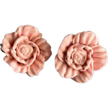 Beautiful Vintage Clip On Earrings Pink Flowers Ro