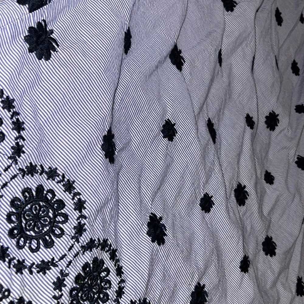 Zara Bloggers Favorite Embroidered Floral Stripe … - image 5