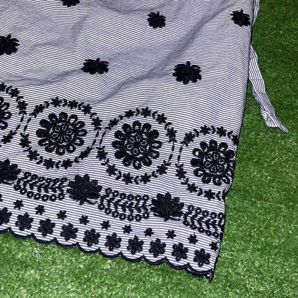 Zara Bloggers Favorite Embroidered Floral Stripe … - image 8