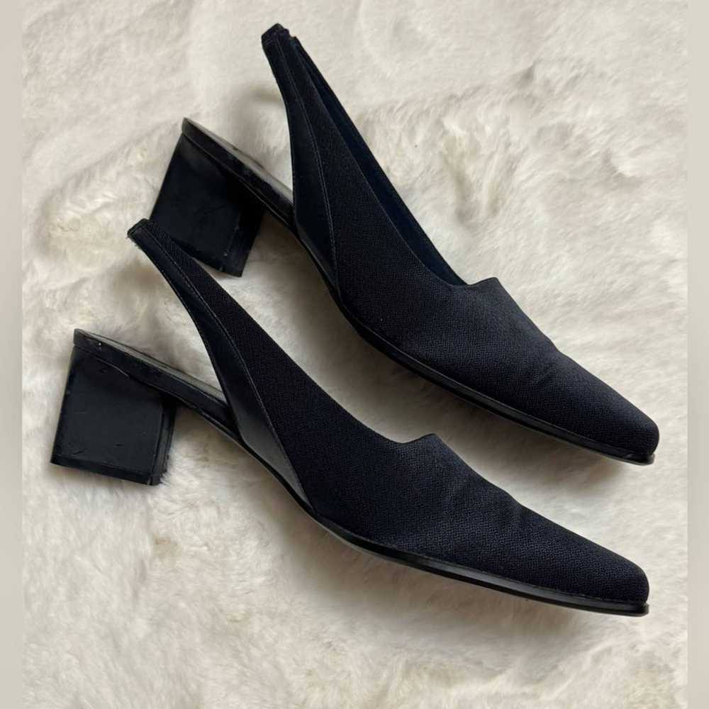 Vintage Naturalizer Navy Blue Sling Back Heels Si… - image 1