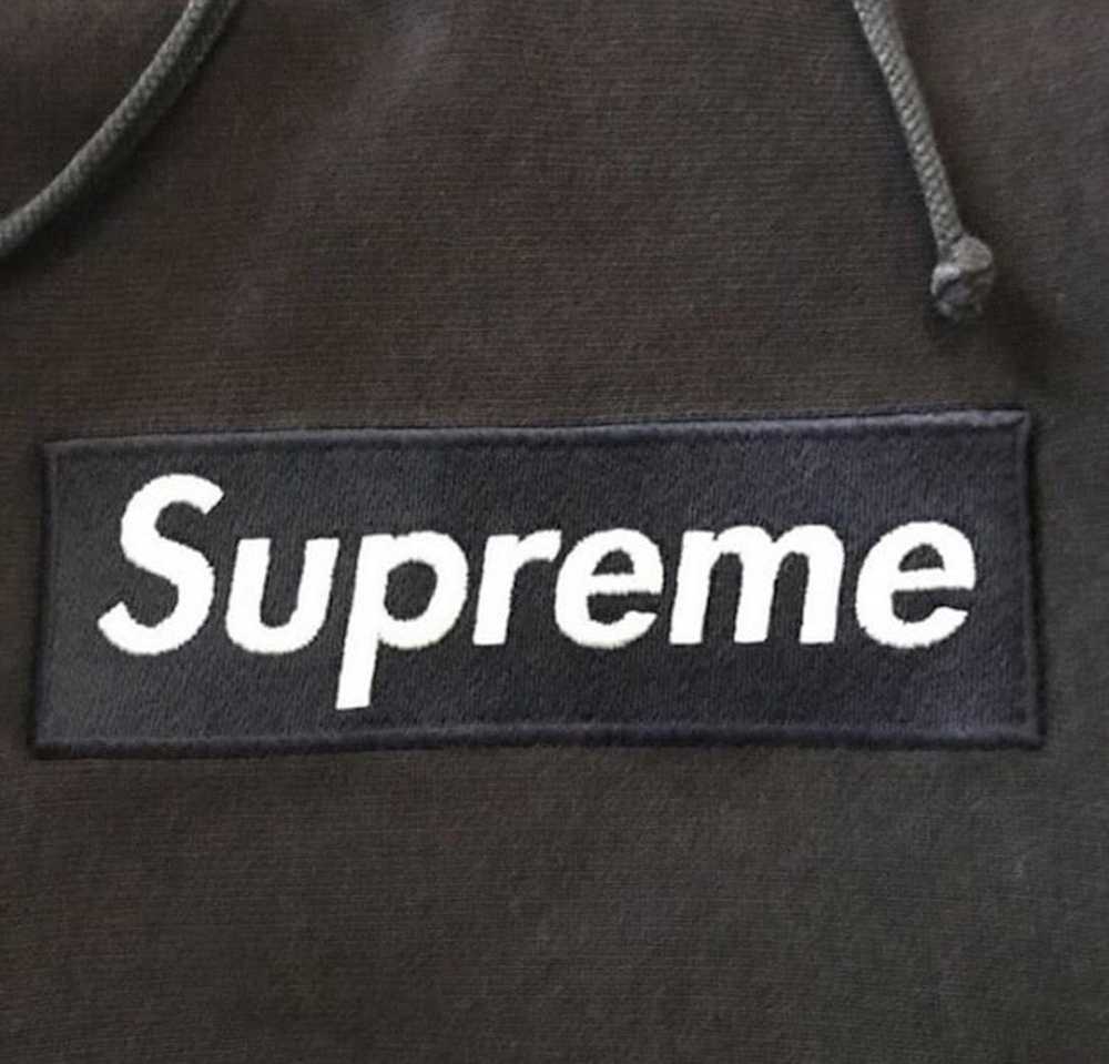 Supreme supreme box logo hoodie 2003 - image 3