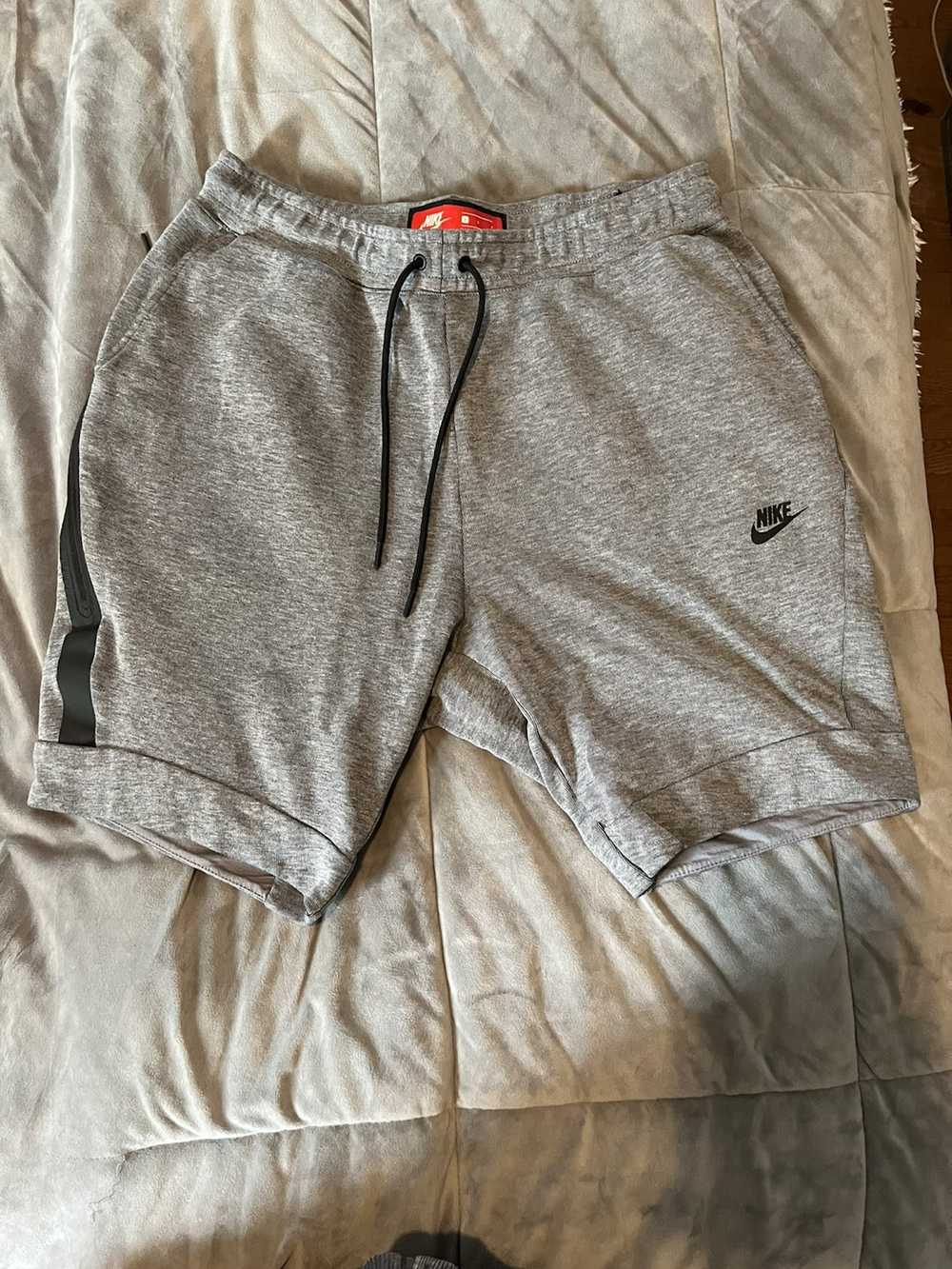 Nike Nike Sweat Shorts - image 1