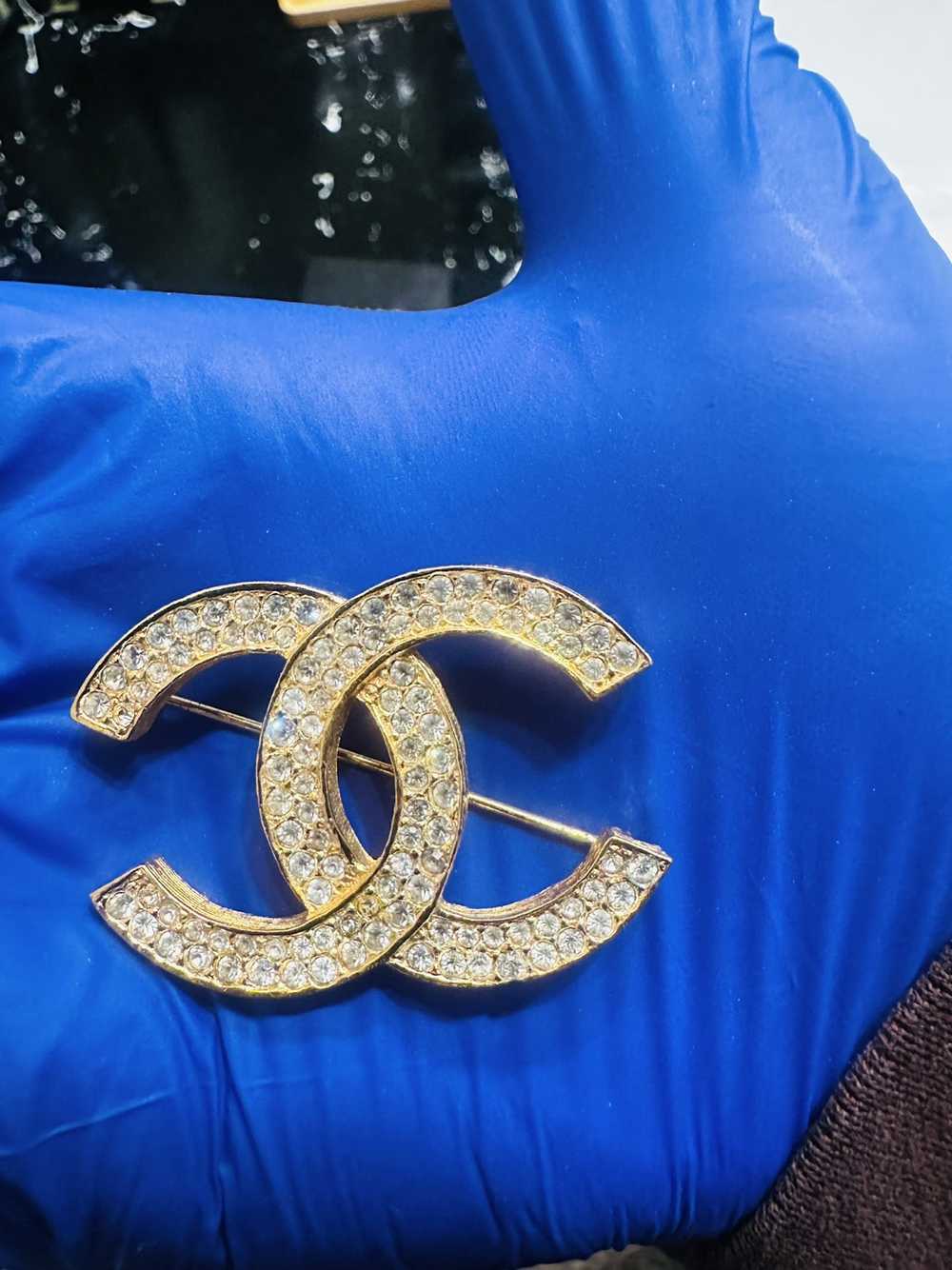 Chanel Beautiful vintage Chanel brooch - image 4