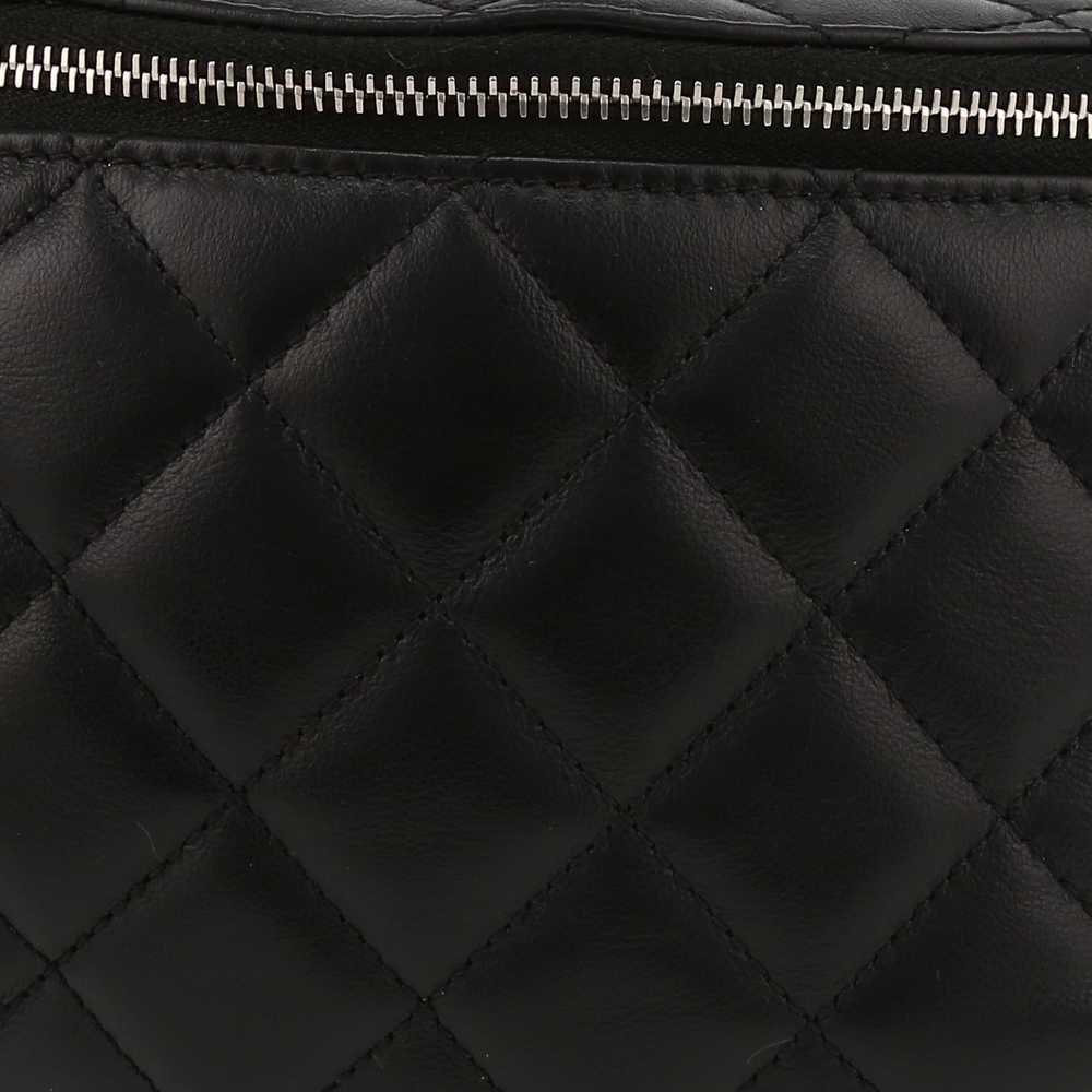 Chanel Pochette ceinture clutch-belt in black qui… - image 2