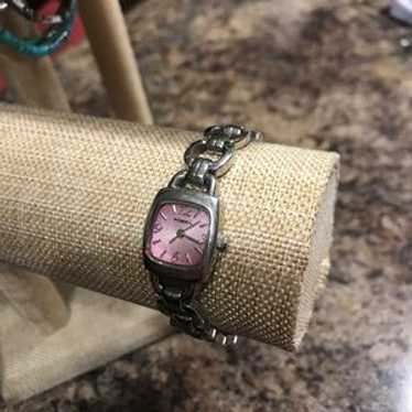 【未使用】FOSSIL ピンクベージュ×マザーオブパール ウォッチ FOSSIL 腕時計 フォッシル レディース アナログ レザー ES5307