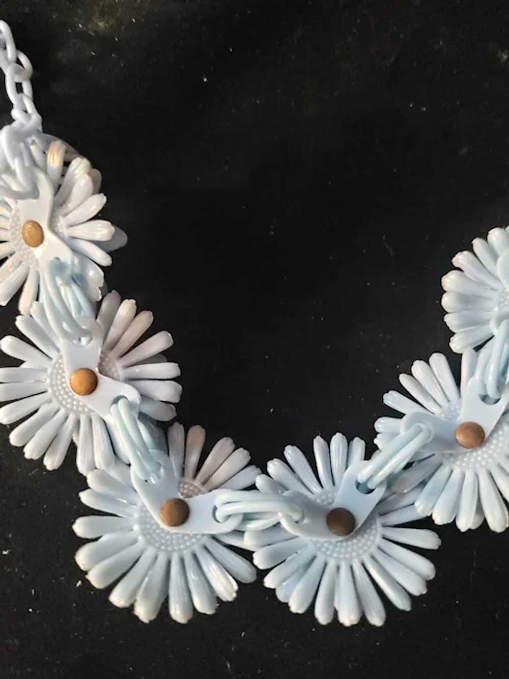 15" Plastic Flower Rhinestones Choker Necklace - image 4