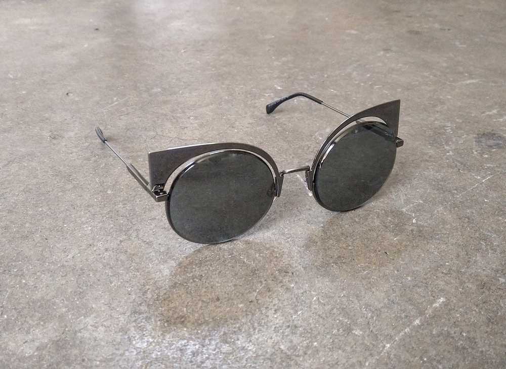 Fendi × Streetwear Fendi Sunglasses FF 1177/S Cat… - image 1