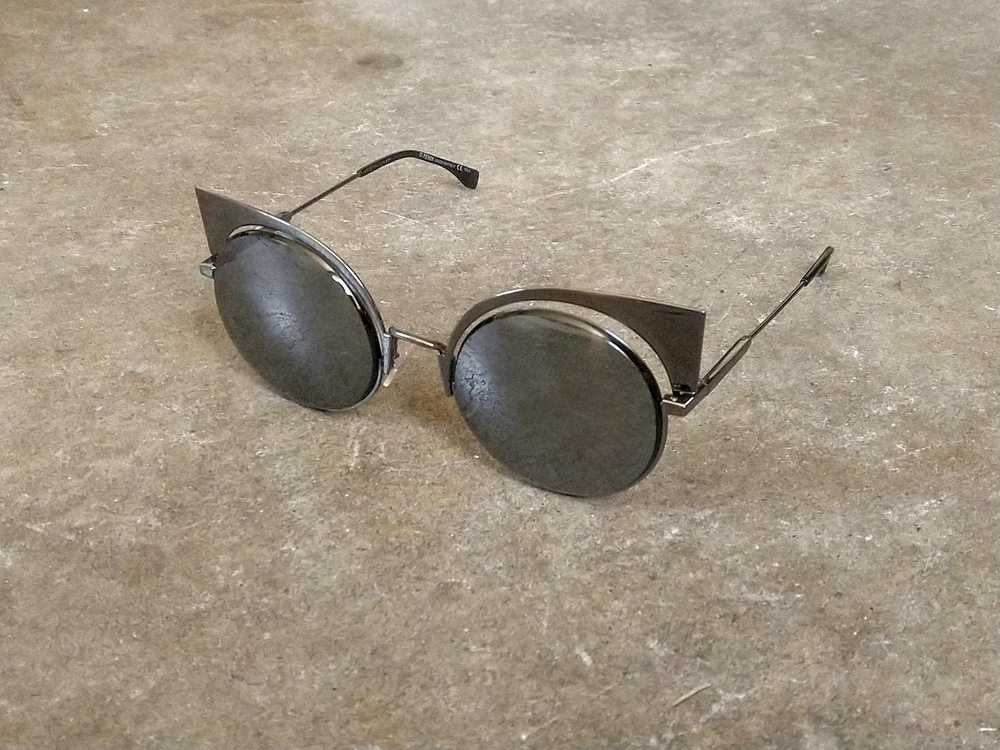 Fendi × Streetwear Fendi Sunglasses FF 1177/S Cat… - image 2