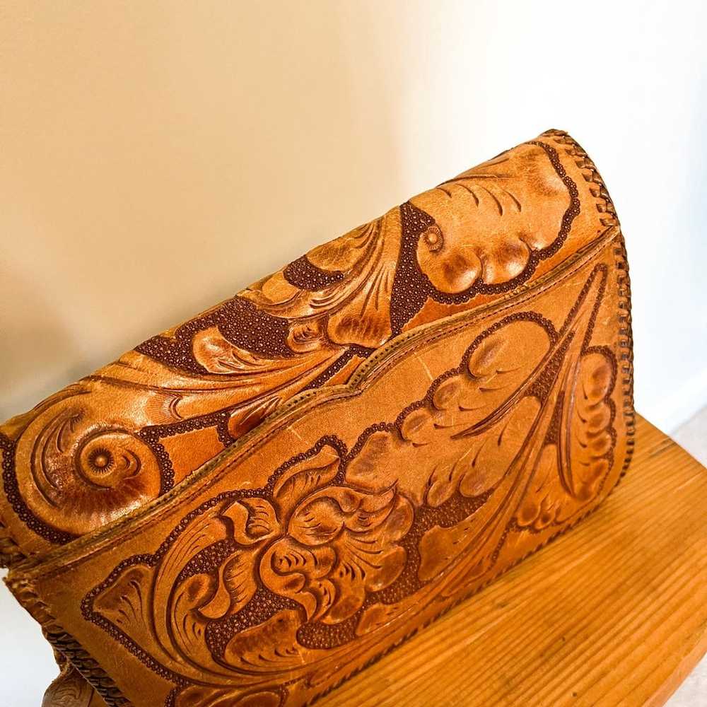 Vintage Tooled Floral Leather Saddlebag Shoulder … - image 5