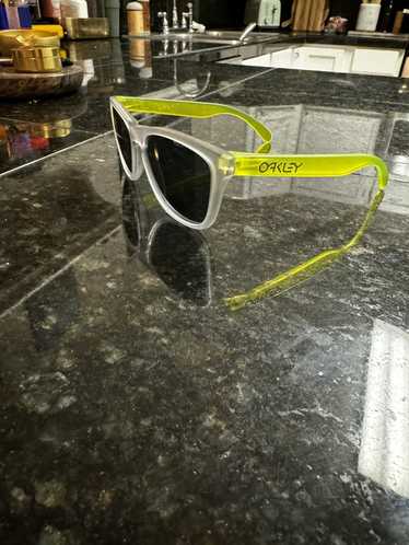 Oakley Oakley Frogskins Sunglasses - image 1