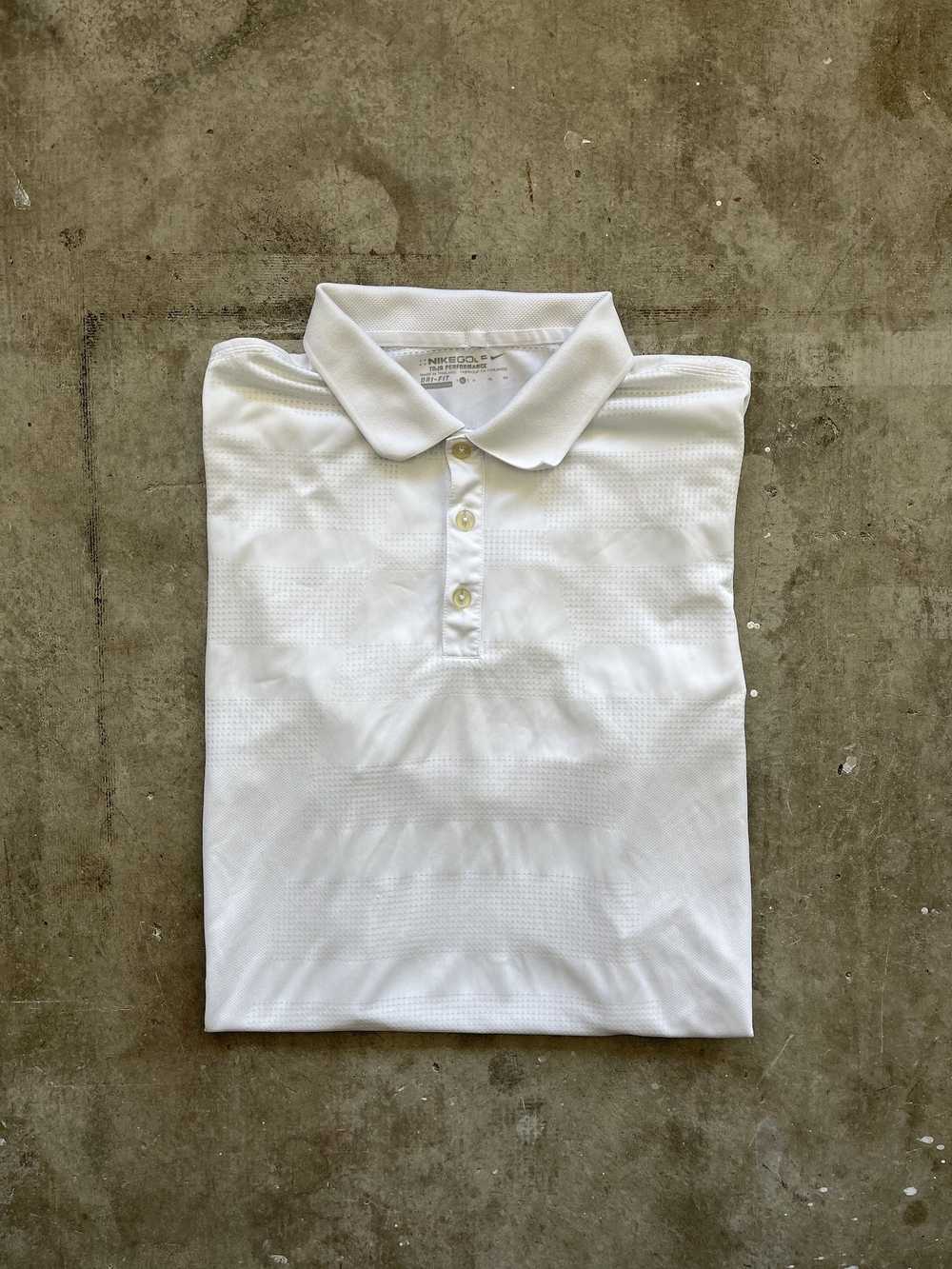 Nike Nike Golf White 1/4 Button-Up - image 1