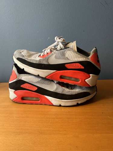 Nike Air Max 90 Flyknit Infered - image 1