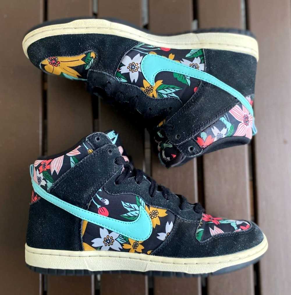 Nike Nike Dunk High "Aloha Floral" 2014. 543242-0… - image 1