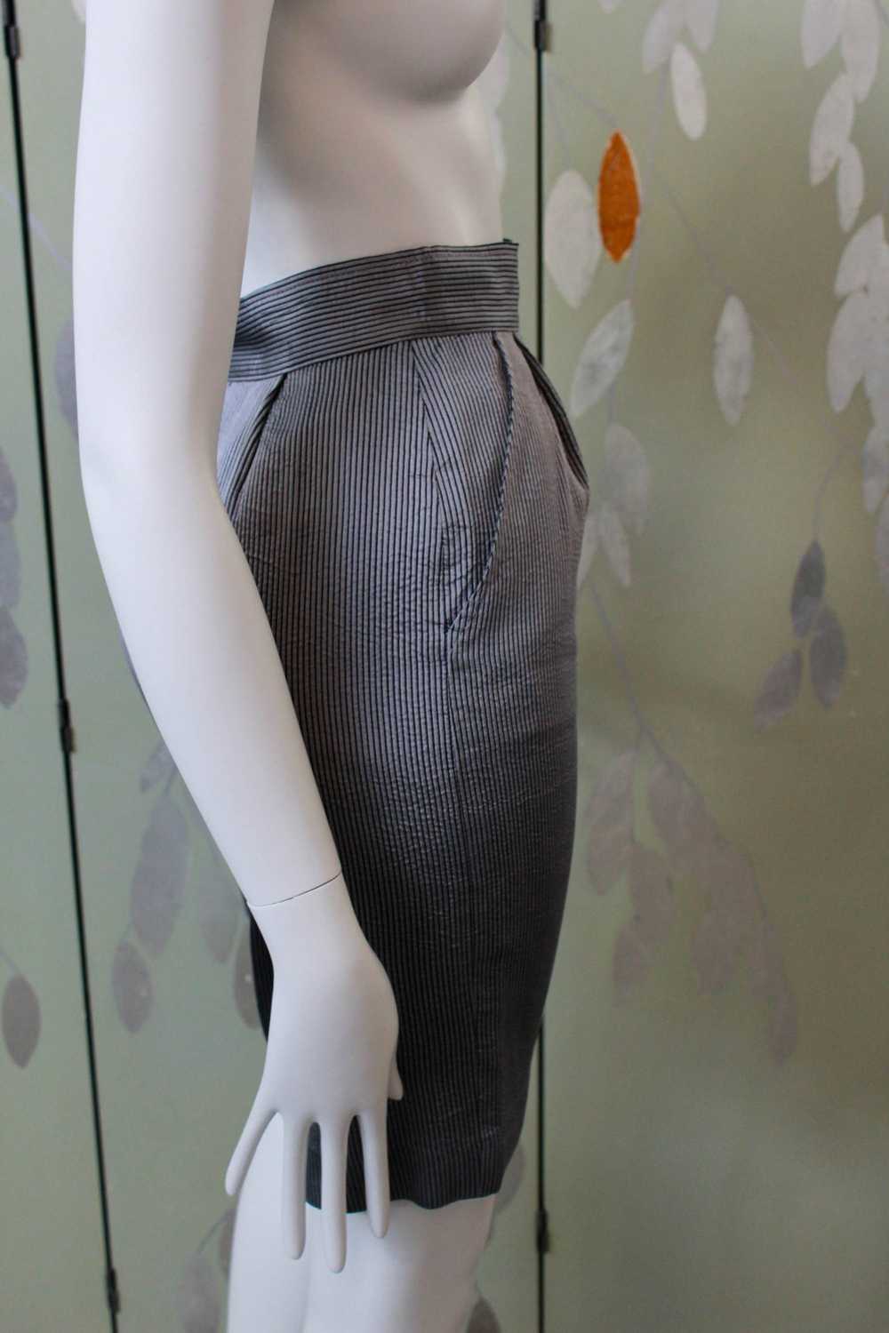 90s Harriet Selling Grey Stripe Skirt, Waist 25" - image 3