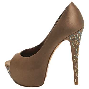 Gina Heels - image 1