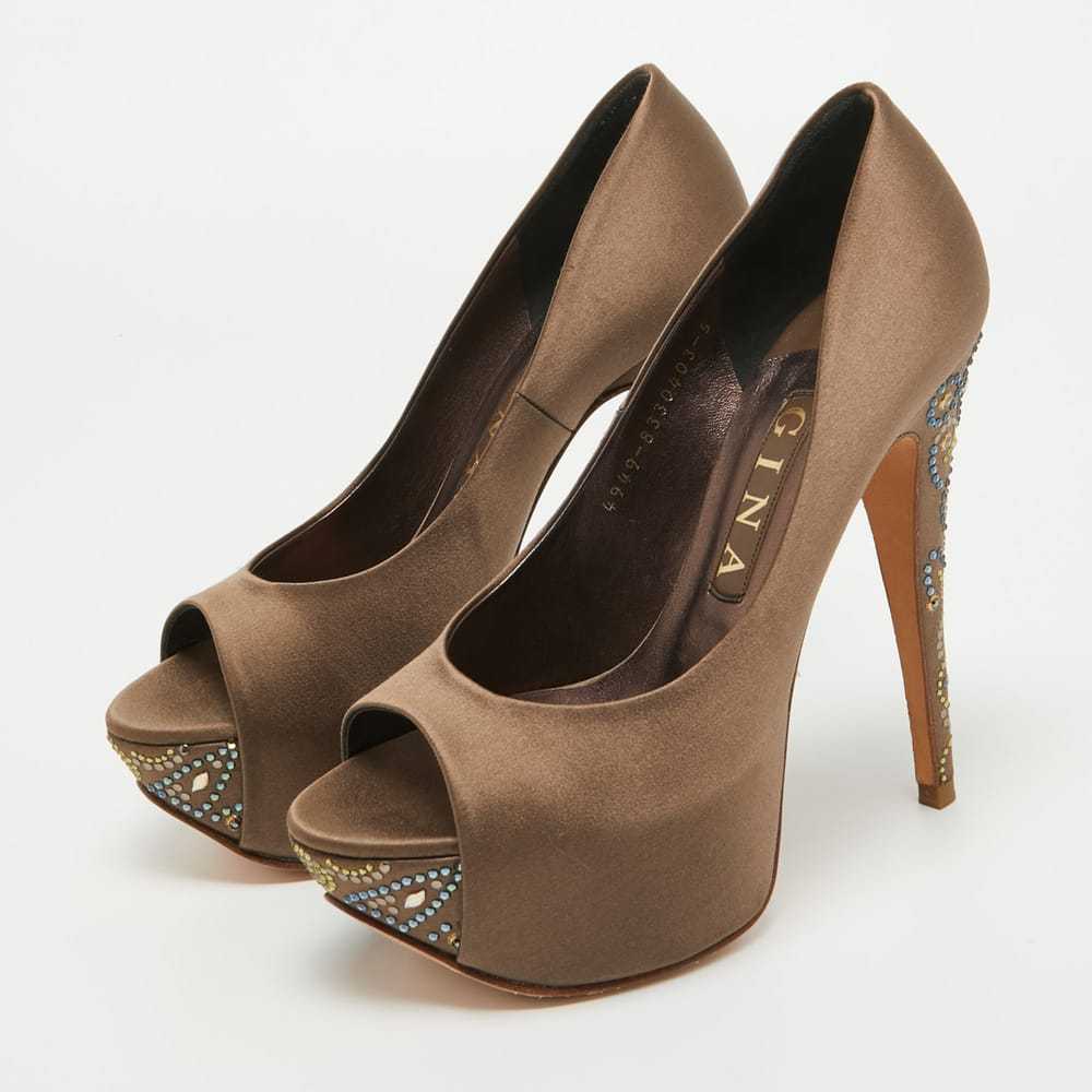 Gina Heels - image 2