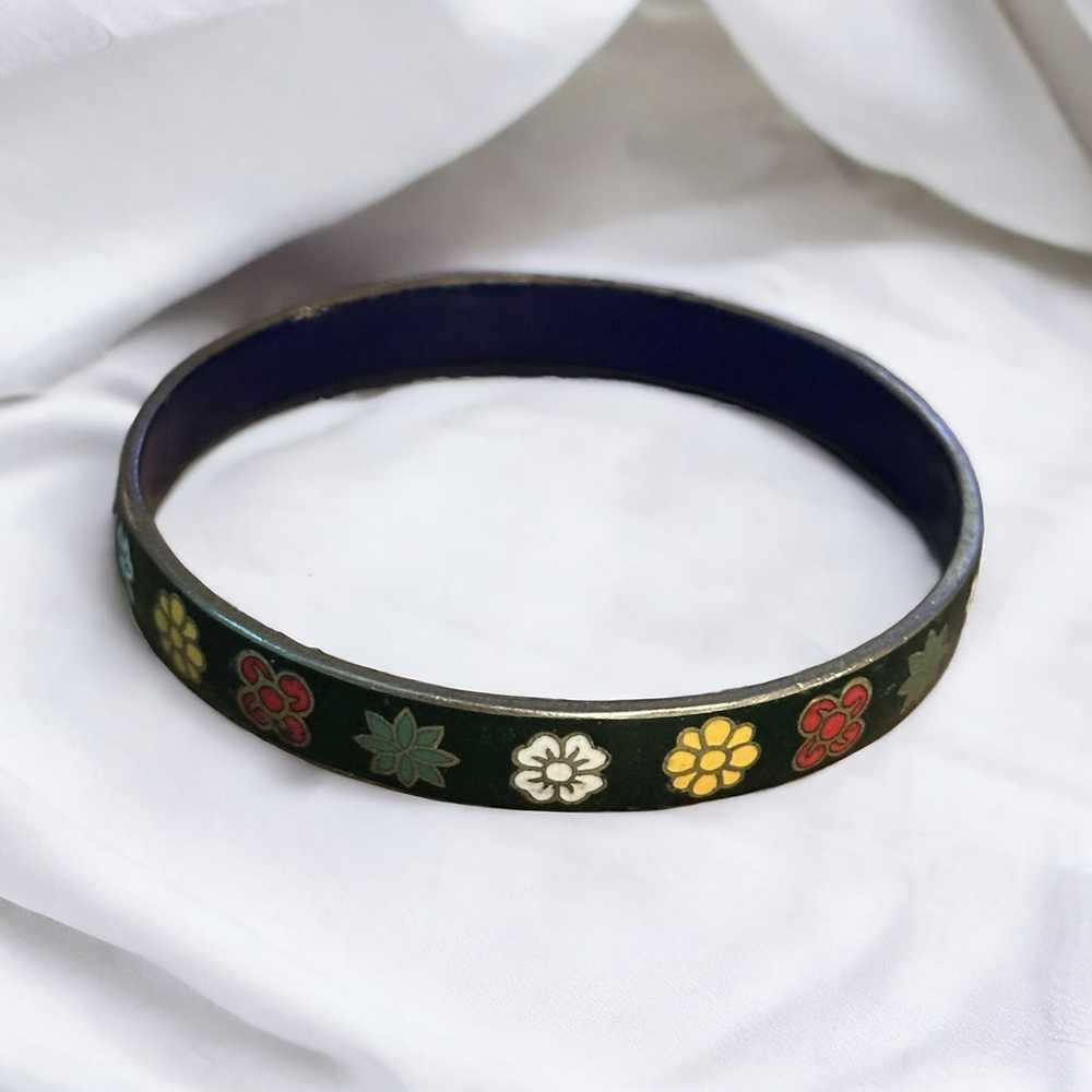 Vintage Vintage cloisonné flower bangle bracelet - image 1