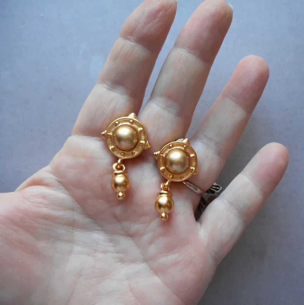 1990s Carolee Matte Gold Tone Clip Drop Earrings … - image 4