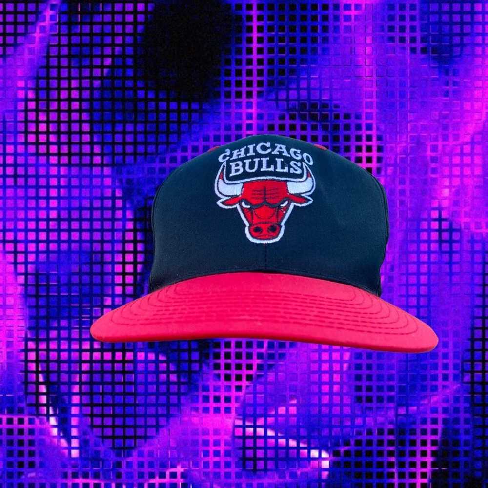 [NBA] Chicago Bulls Green Underbrim Cap - image 1