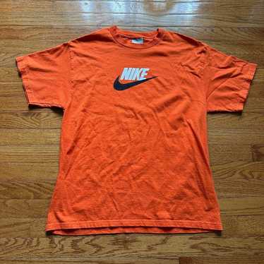 VTG Y2K Nike Big Branding Orange Essential Shirt S