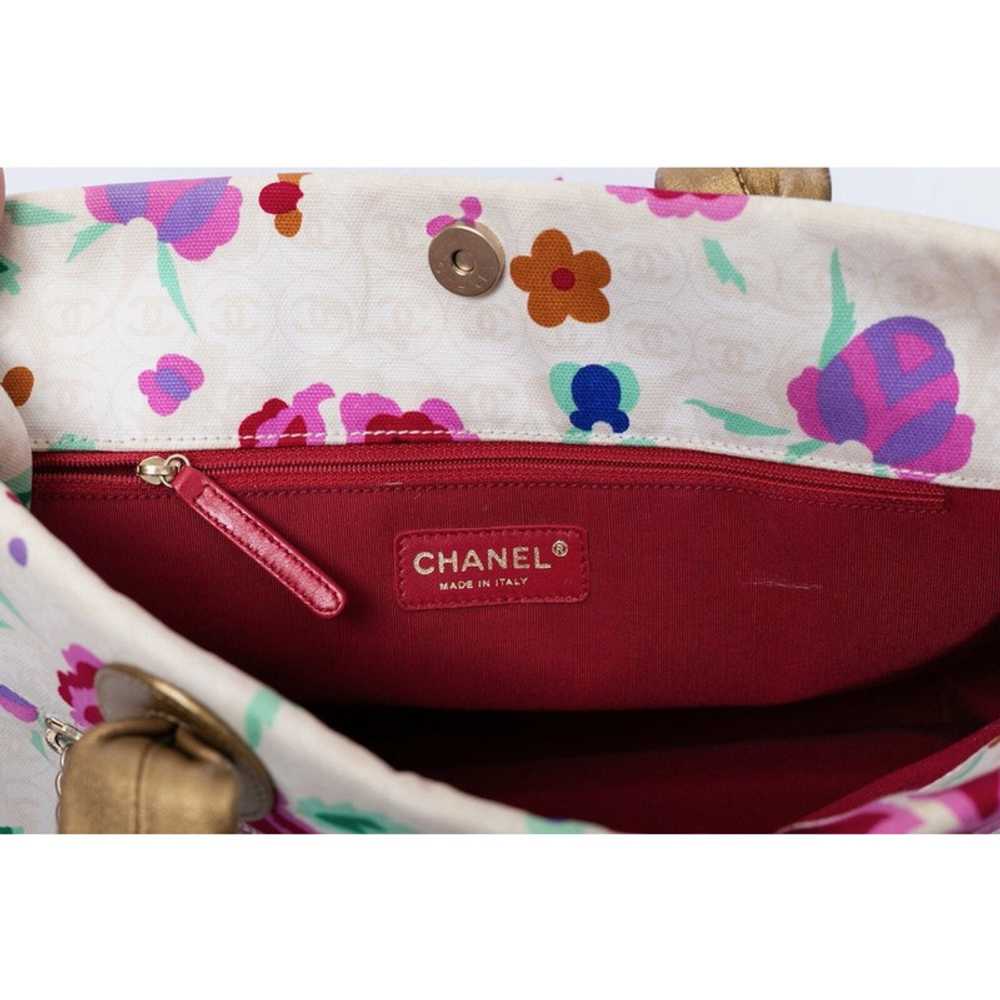 Chanel Handbag in Pink - image 9