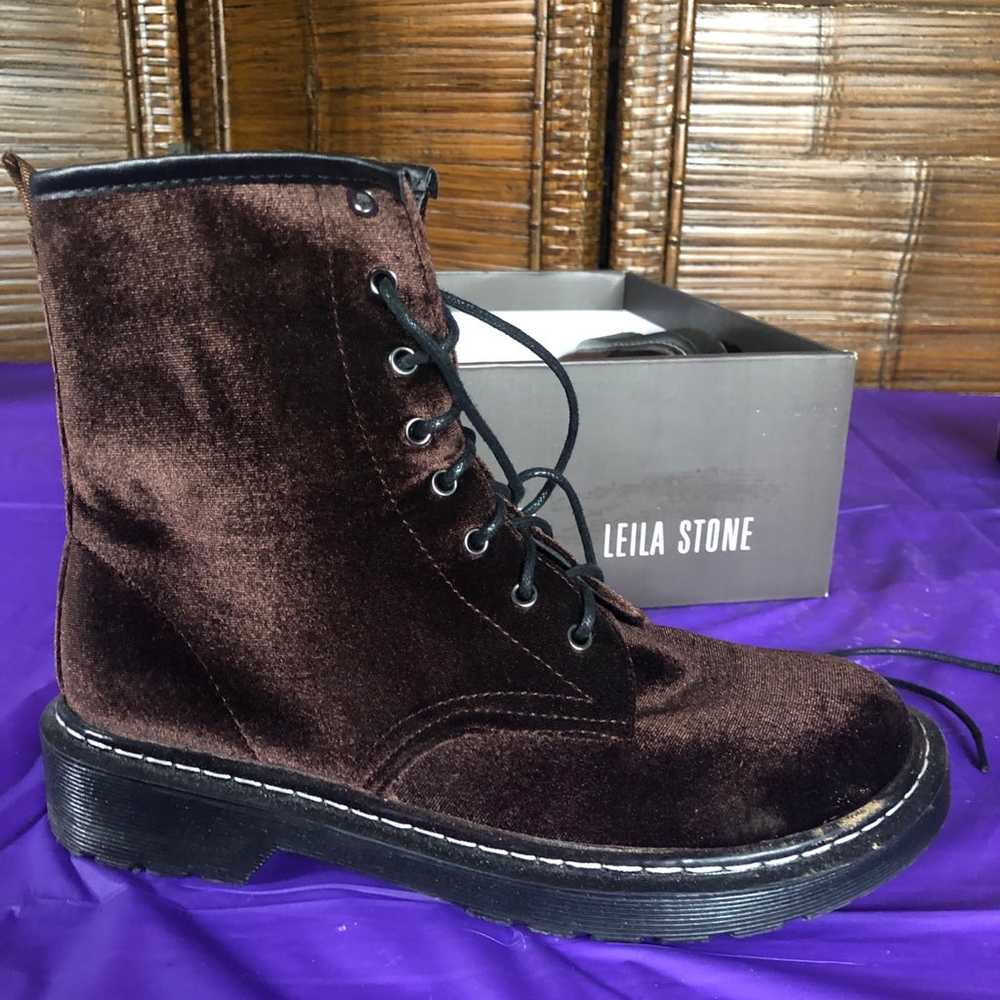 Leila Stone brown velvet doc Martin style boots - image 5
