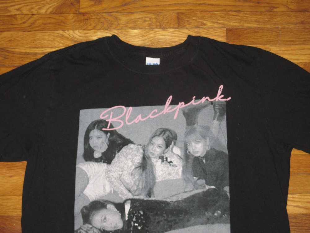 Gildan Rare 2019 BlackPink In Your Area K-Pop Tou… - image 2