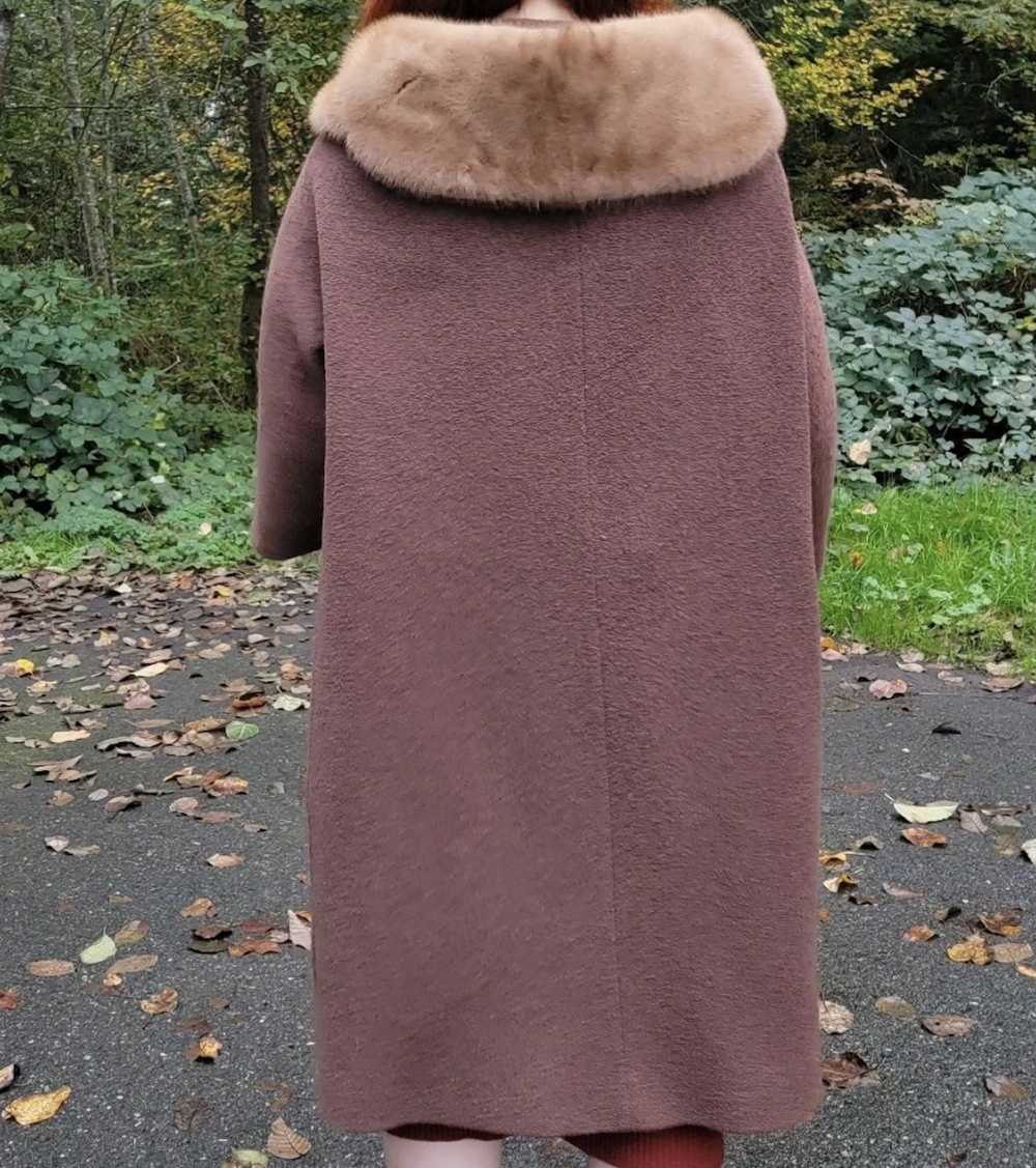 Vintage Vintage 1950s brown wool fur collar overs… - image 3